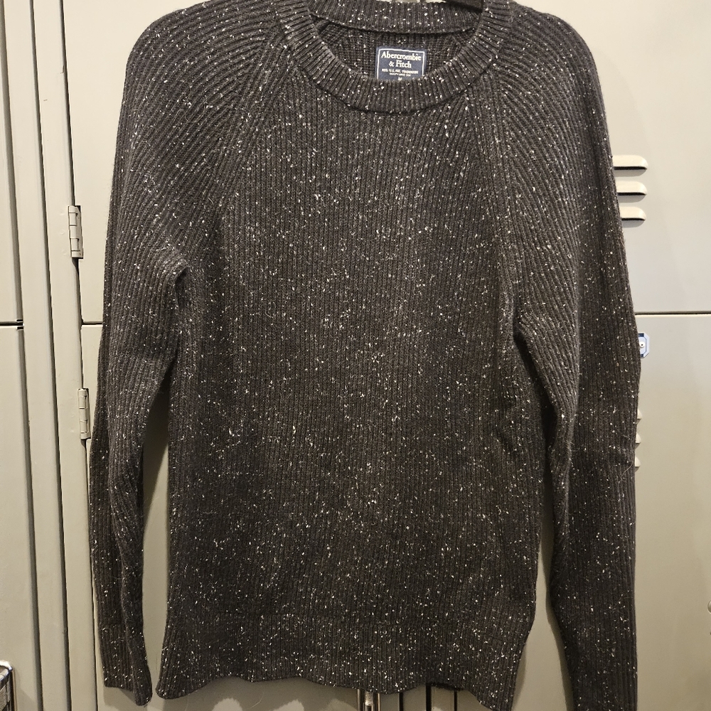 Mens Abercrombie & Fitch Marled Sweater in Black Size Medium